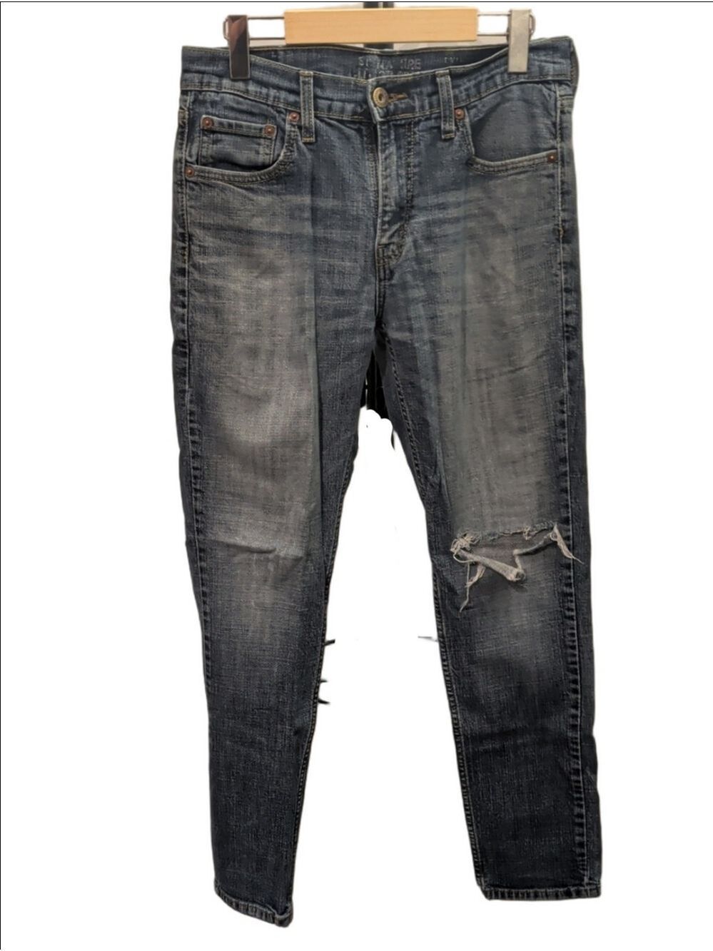 Men's Signature Levi Strauss Skinny Distressed Ripped Knee Jeans 30x30